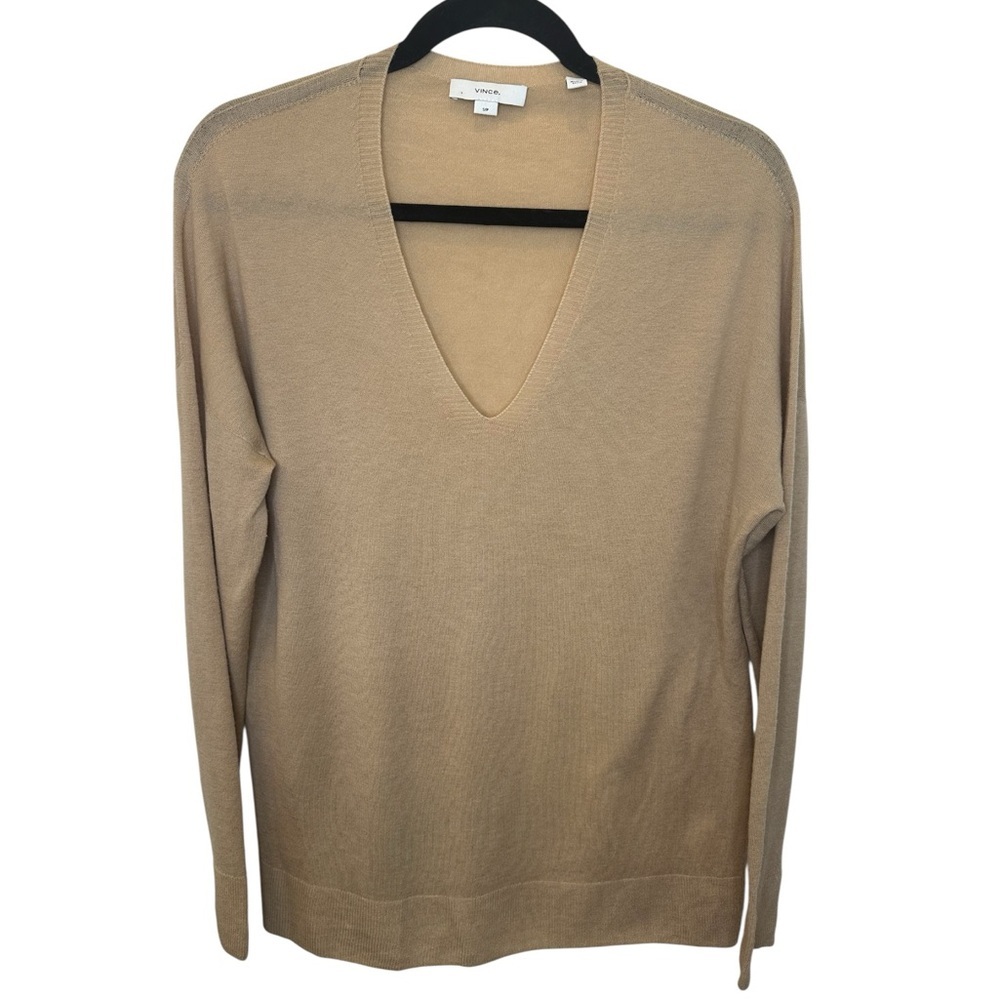 Vince Tan Wool Cashmere Blend V-Neck Sweater - Size Small - Excellent Condition